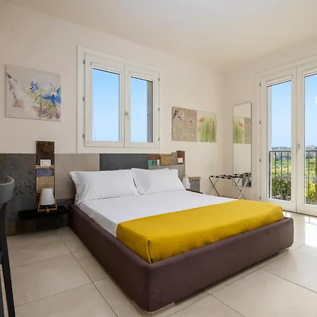Bed & Breakfast Fiore Di Vendicari - Sicilian Charme, Lemon Grove And Sea *