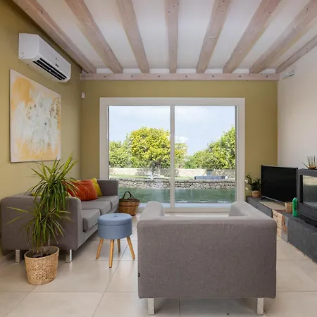 Bed & Breakfast Fiore Di Vendicari - Sicilian Charme, Lemon Grove And Sea *
