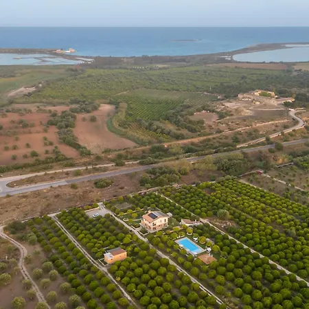 Fiore Di Vendicari - Sicilian Charme, Lemon Grove And Sea Bed & Breakfast Noto