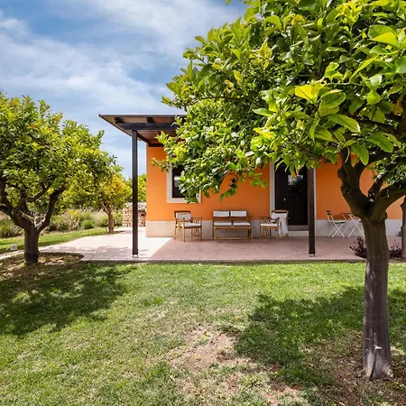 Fiore Di Vendicari - Sicilian Charme, Lemon Grove And Sea Bed & Breakfast