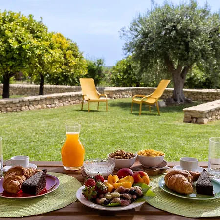 Bed & Breakfast Fiore Di Vendicari - Sicilian Charme, Lemon Grove And Sea *