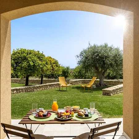 Fiore Di Vendicari - Sicilian Charme, Lemon Grove And Sea * Noto